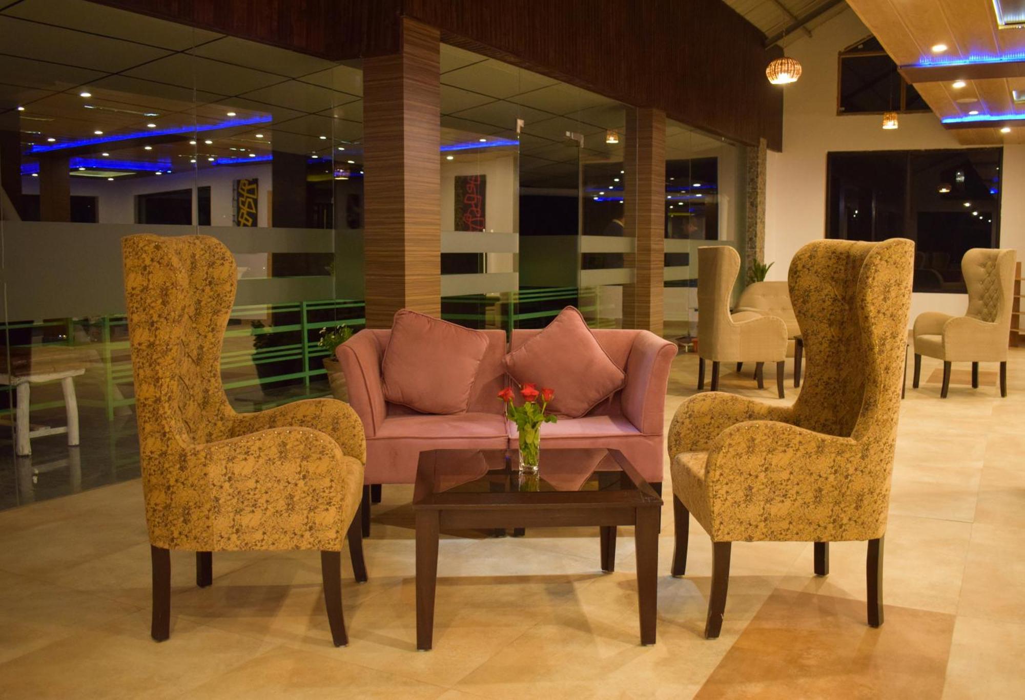 Valley View Resort Mashobra - Best Holiday Home For Vacations 西姆拉 外观 照片